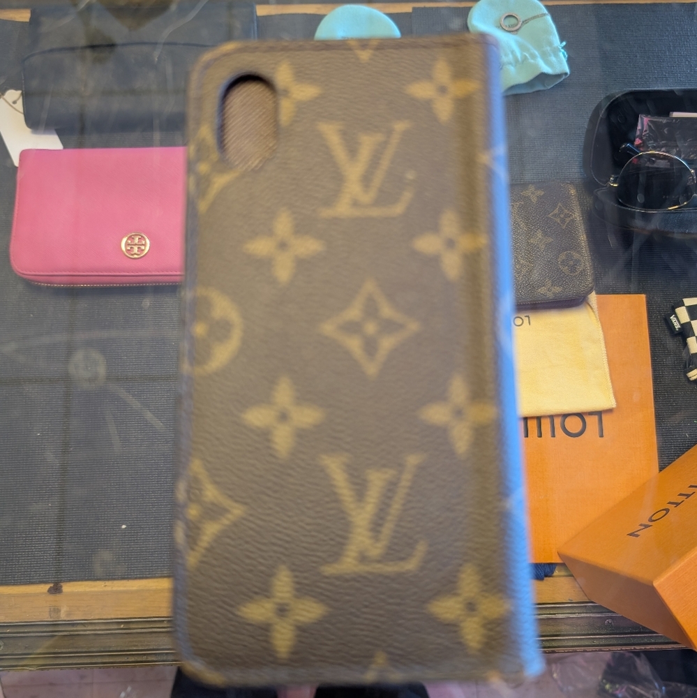 Louis Vuitton Monogram Brown Phone Case - Picture 2 of 3